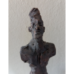 Männliche Figur 2019 / Ton modelliert 2x gebrannt, Eisenoxyd, Acryfarbe / H 22 cm, B 7 cm , T 5 cm